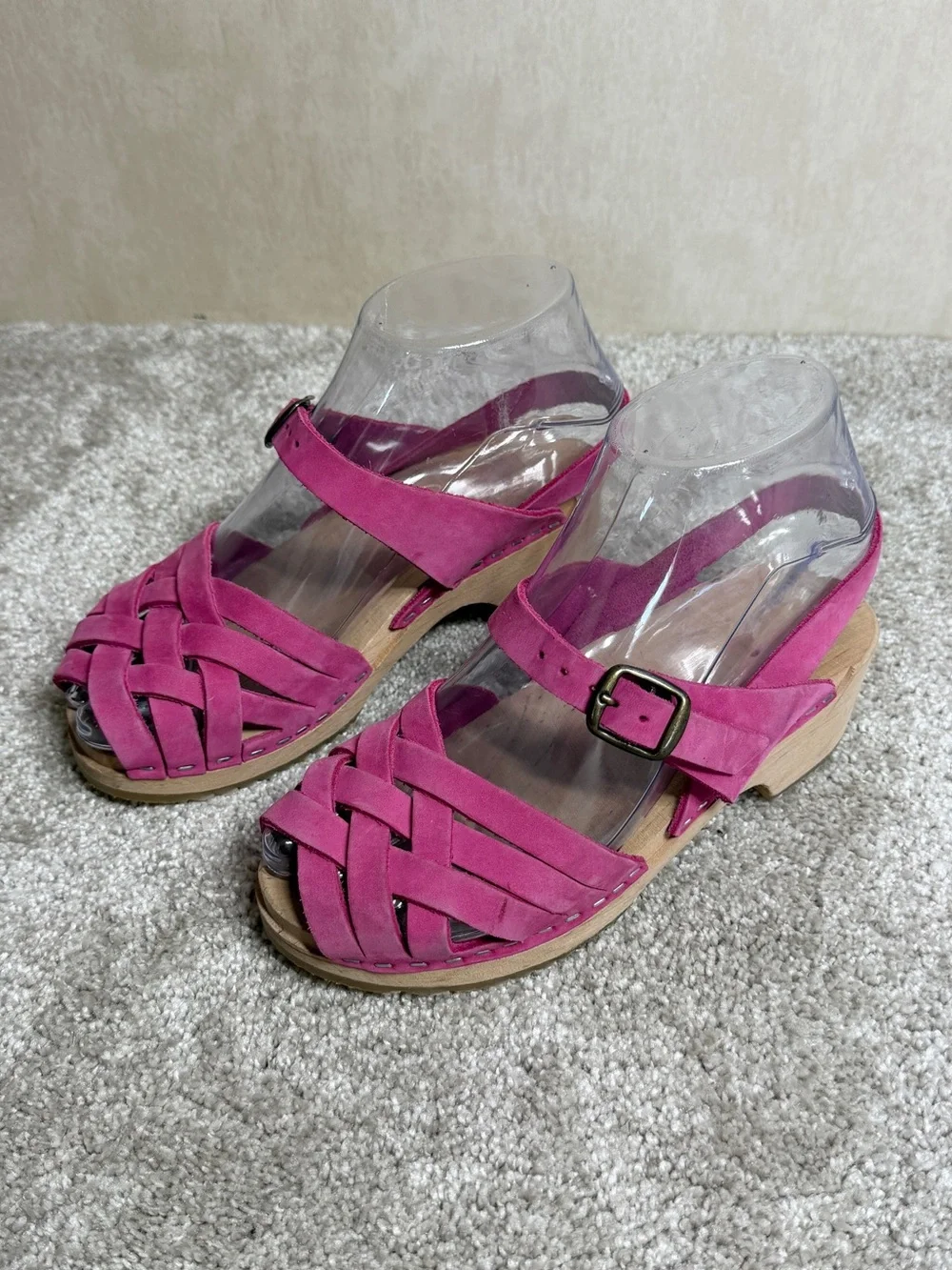 Unbranded Girls Cape Pink Woven Leather Woden Sole Clogs Sandals 33/US 2